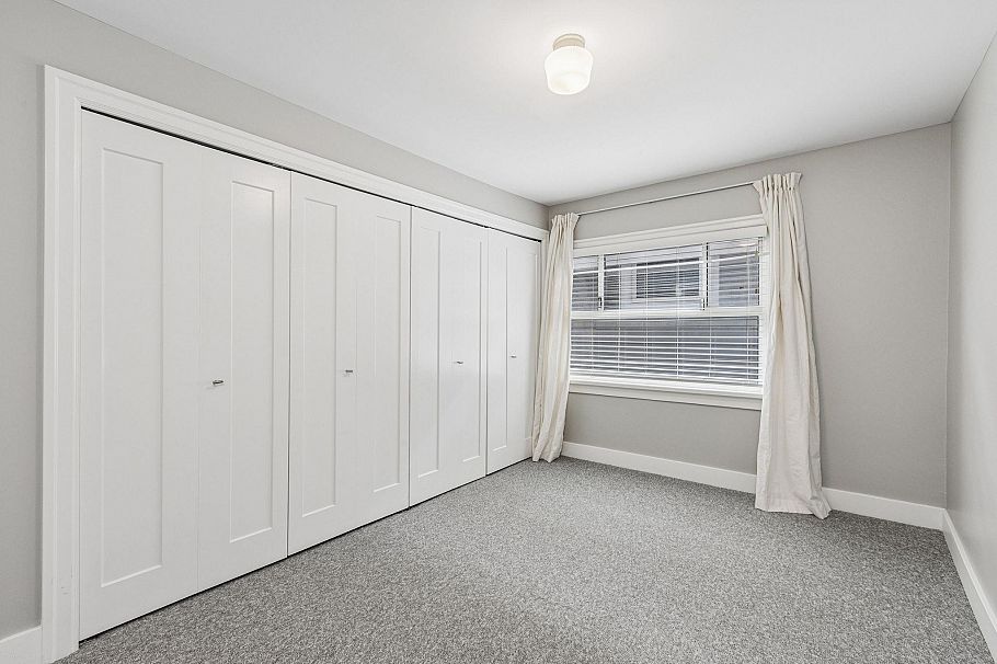 2859 W 33rd Avenue Vancouver, BC - 18