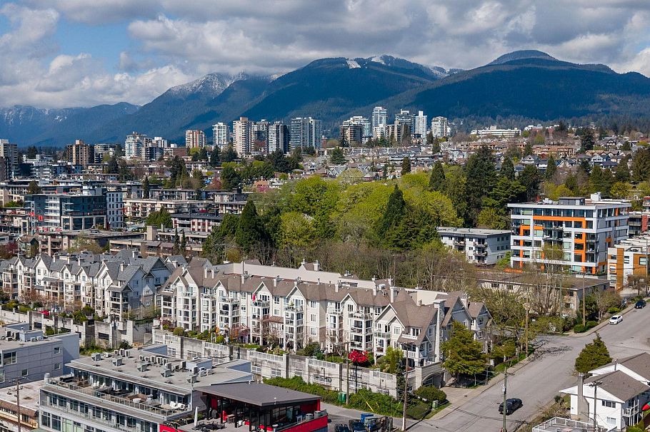 102 365 E 1st Street North Vancouver, BC - 25