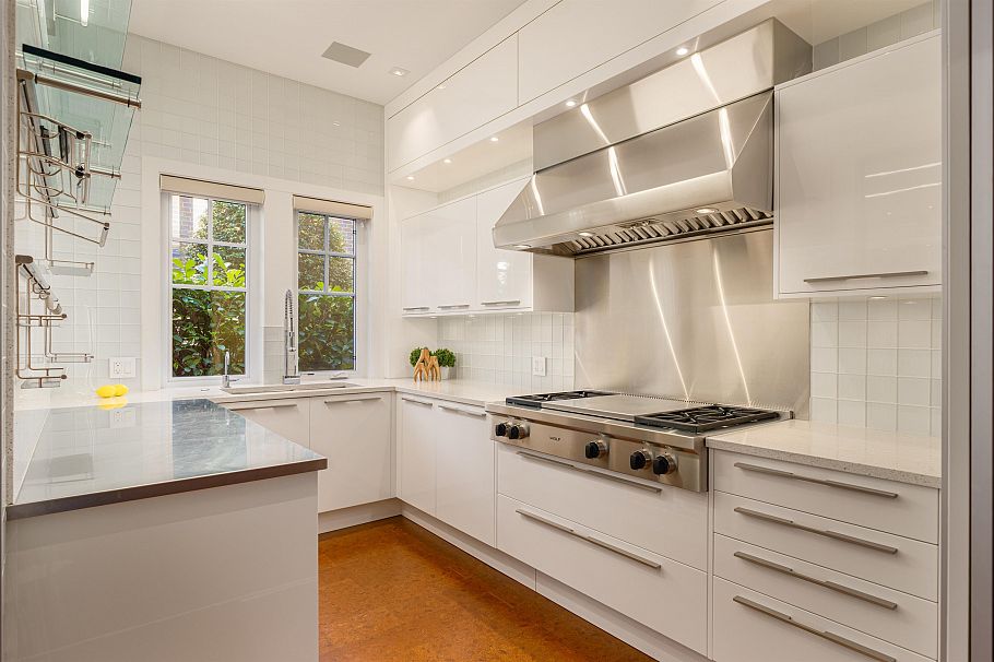 5961 Churchill Street Vancouver, BC - 12