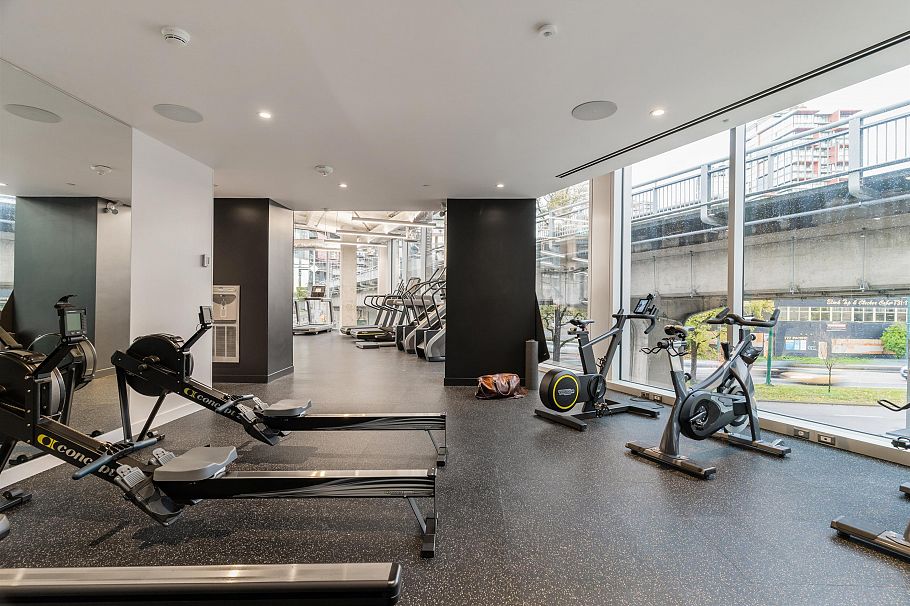 4906 1480 Howe Street Vancouver, BC - 23