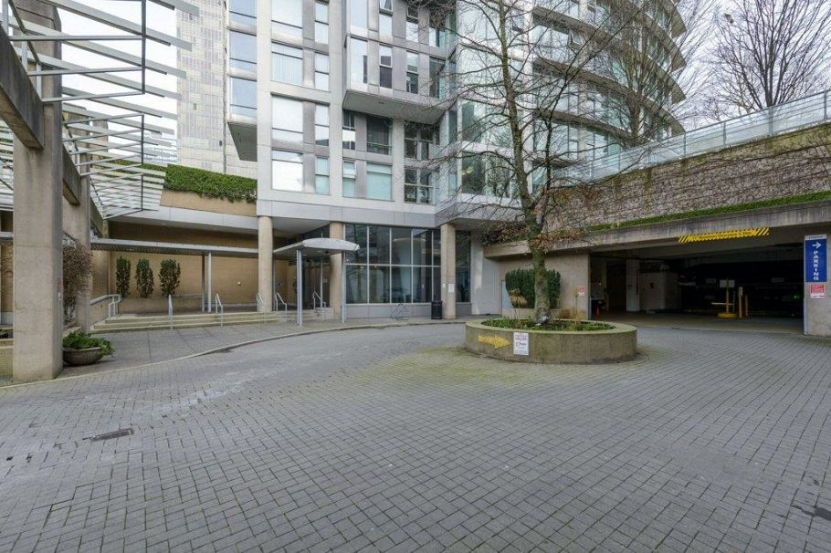 1901 1008 Cambie Street Vancouver, BC - 31