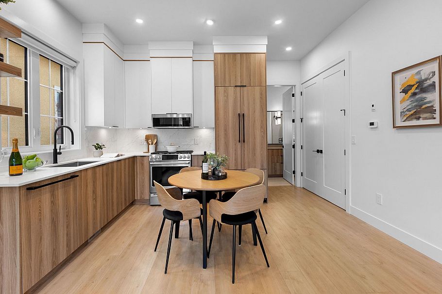 1 1620 E 11th Avenue Vancouver, BC - 16