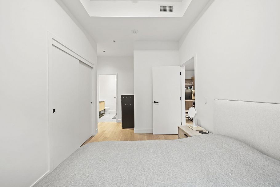 3958 Dumfries Street Vancouver, BC - 13