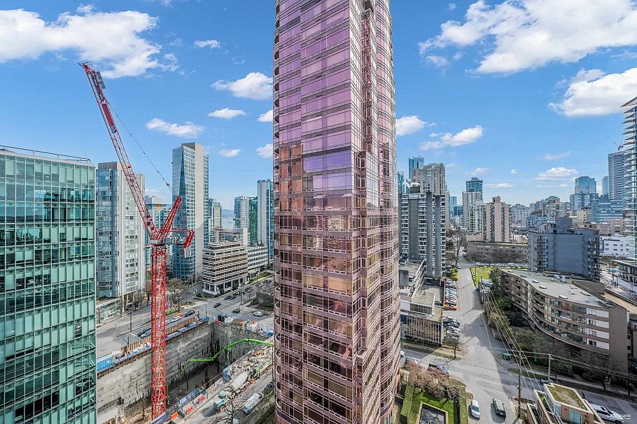 1704 1568 Alberni Street Vancouver, BC - 29