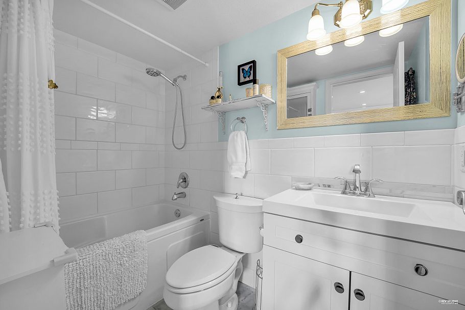 305 2110 Cornwall Avenue Vancouver, BC - 18