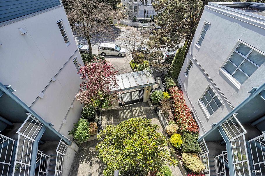 404 2575 W 4th Avenue Vancouver, BC - 26