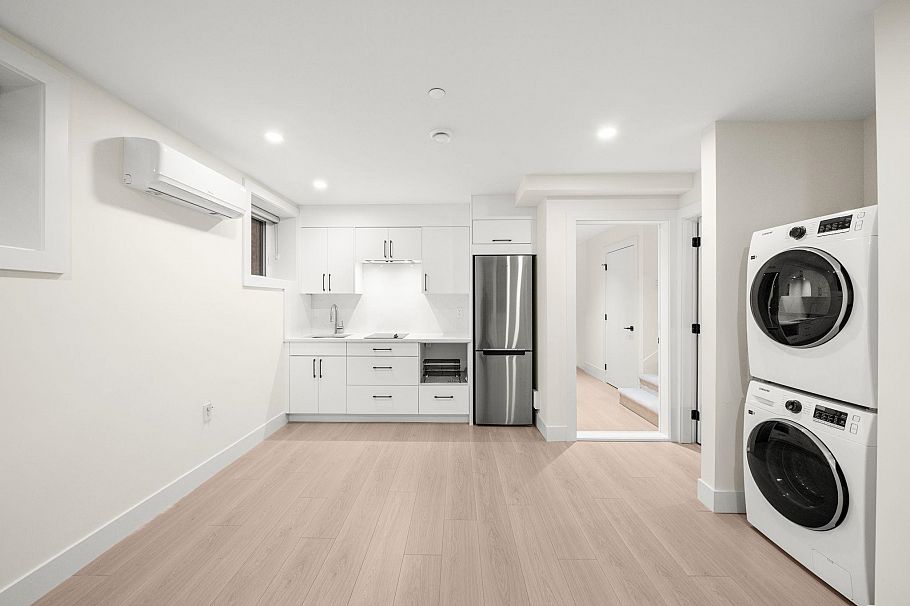 7851 Cartier Street Vancouver, BC - 25