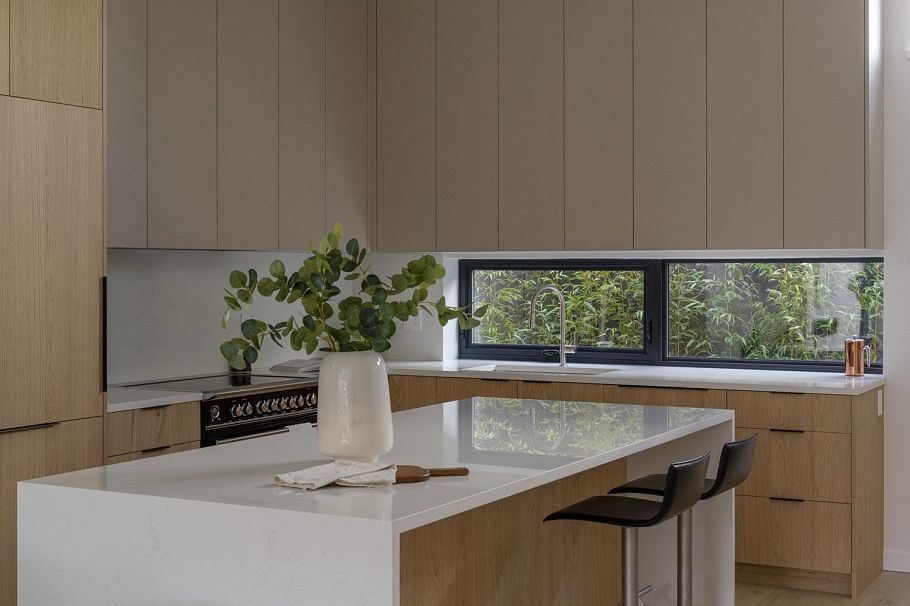 893 E 21st Avenue Vancouver, BC - 9