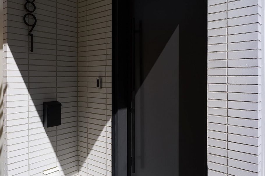 891 E 21st Avenue Vancouver, BC - 8