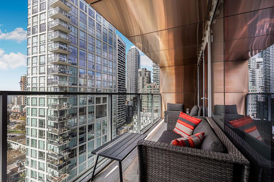 2306 1480 Howe Street Vancouver, BC - 17