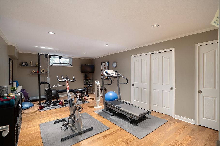 801 Regal Crescent North Vancouver, BC - 31