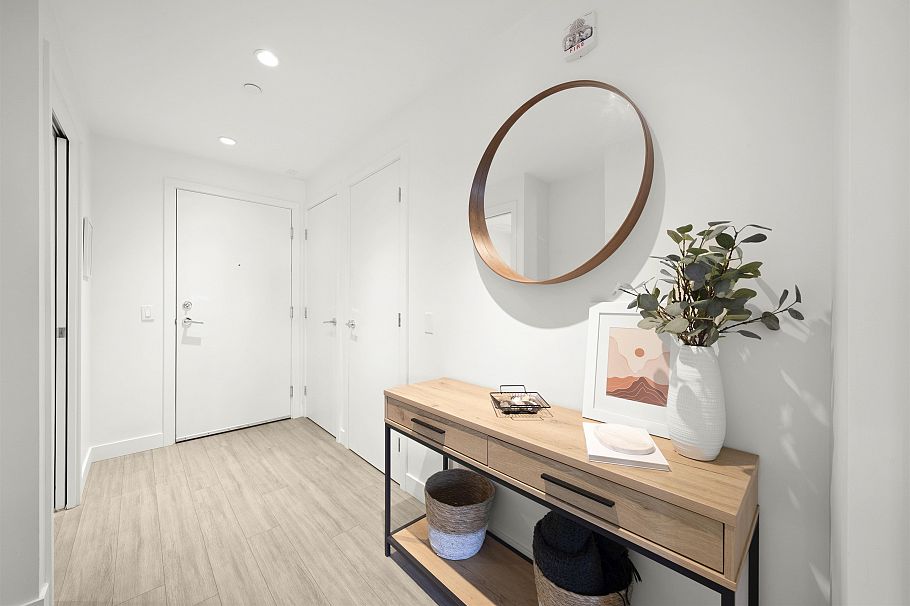 116 747 E 3rd Street North Vancouver, BC - 31