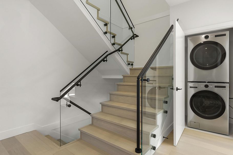 1 3255 13th Avenue Vancouver, BC - 21