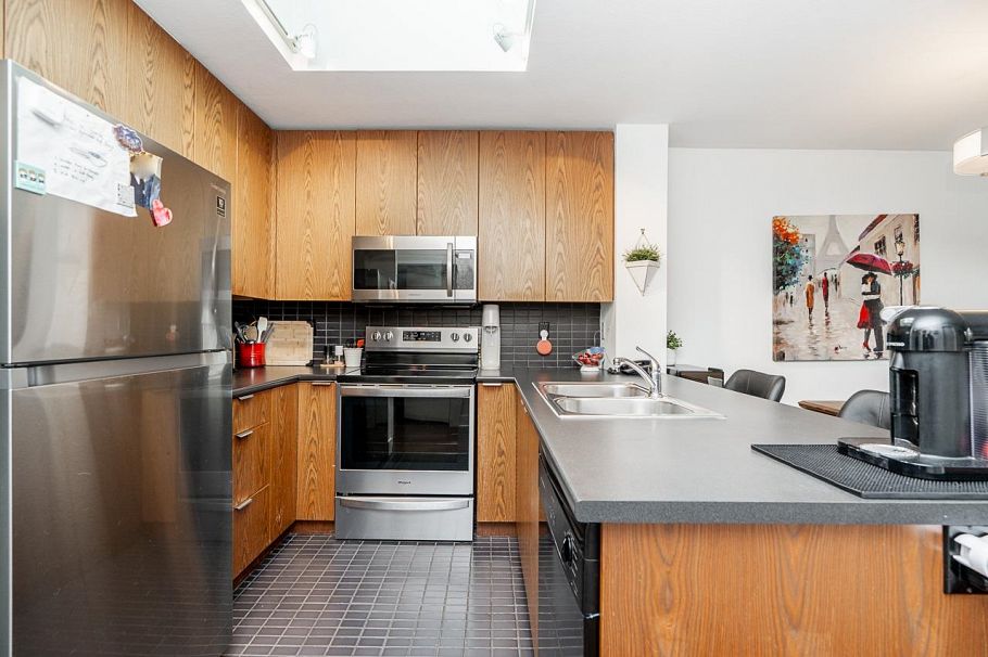 502 2036 W 10th Avenue Vancouver, BC - 6