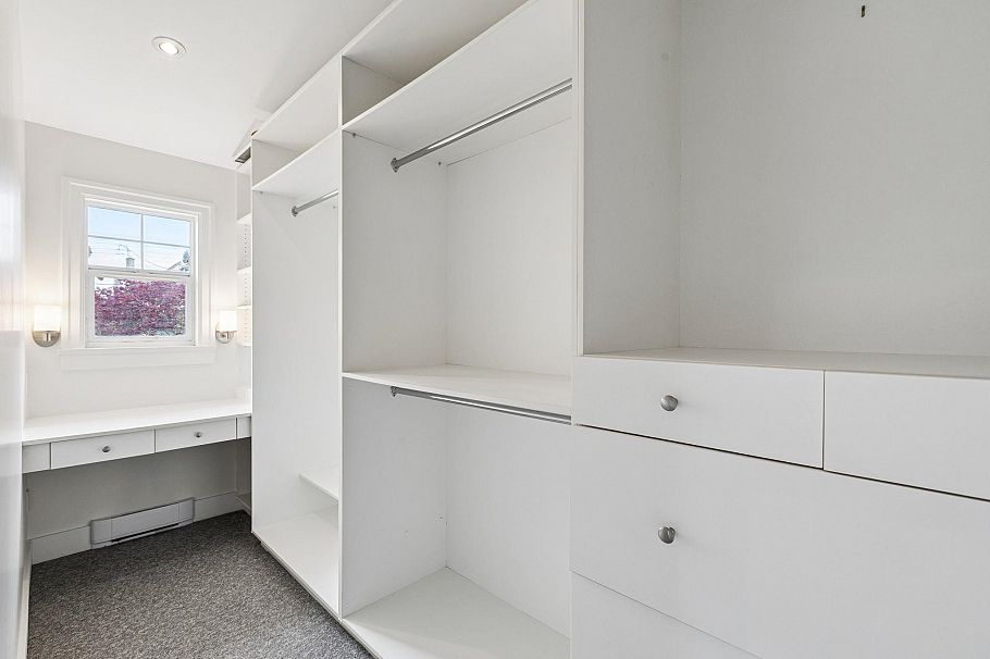 2859 W 33rd Avenue Vancouver, BC - 21