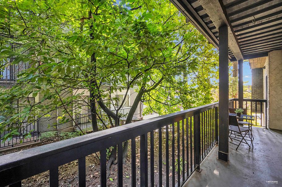 103 150 E 5th Street North Vancouver, BC - 29