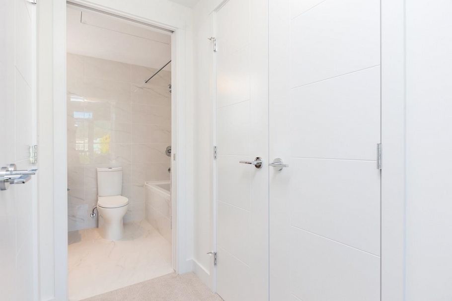 404 1295 Conifer Street North Vancouver, BC - 20