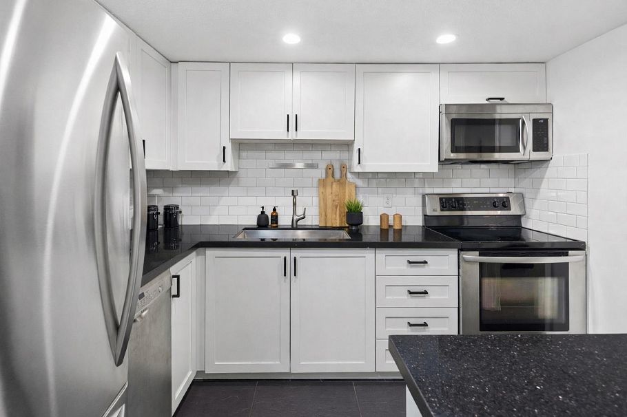 107 175 W 4th Street North Vancouver, BC - 17