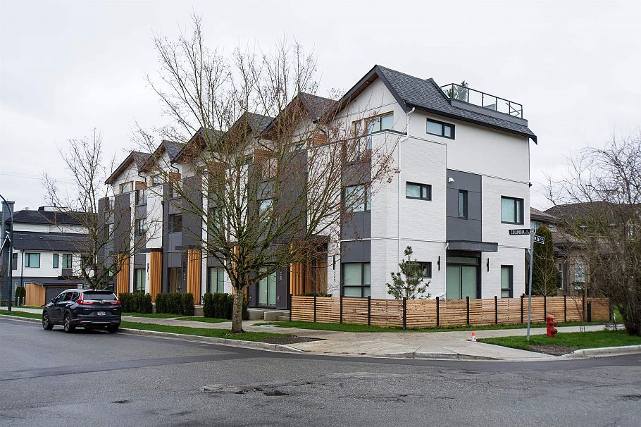 4170 Columbia Street Vancouver, BC - 3