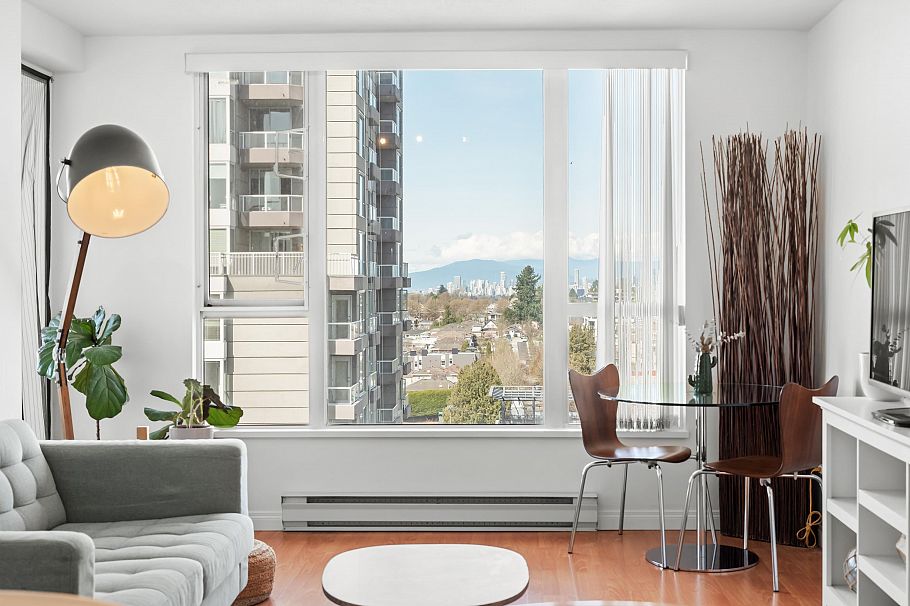 1205 5189 Gaston Street Vancouver, BC - 1