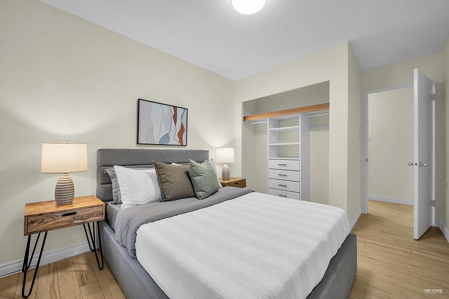 103 150 E 5th Street North Vancouver, BC - 17