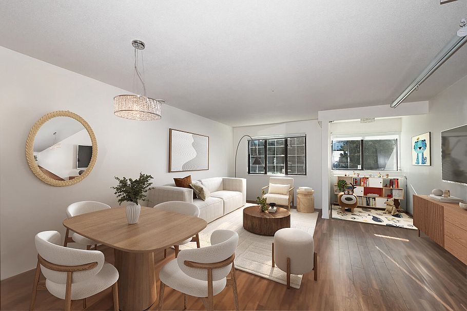 203 3368 Main Street Vancouver, BC - 3