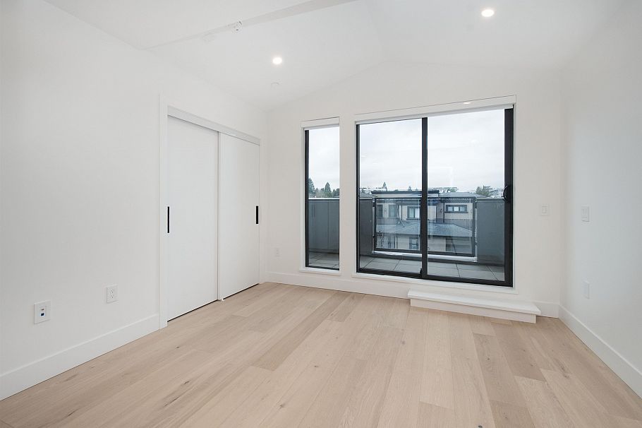 4170 Columbia Street Vancouver, BC - 18