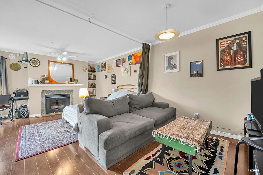 206 3638 Rae Avenue Vancouver, BC - 18