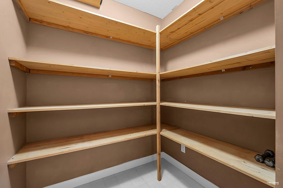 321 360 E 36th Avenue Vancouver, BC - 20