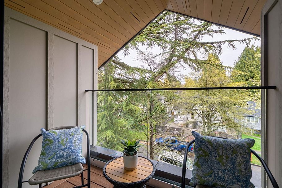 6577 Lime Street Vancouver, BC - 23