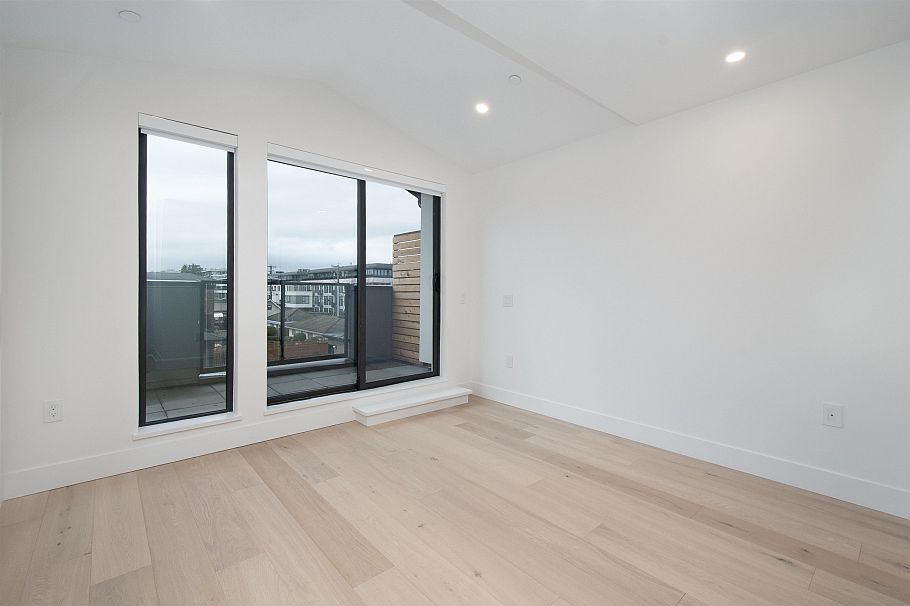 4170 Columbia Street Vancouver, BC - 17