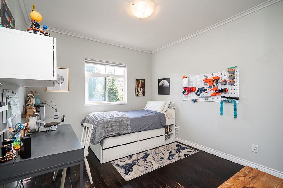 1623 E 12th Avenue Vancouver, BC - 12