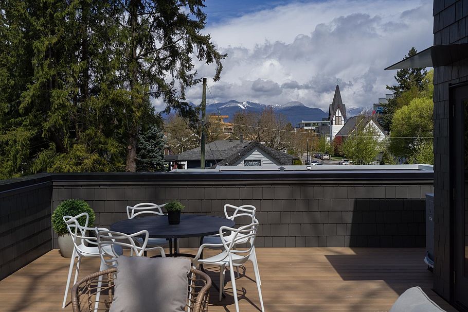 893 E 21st Avenue Vancouver, BC - 23