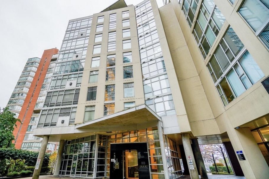 503 990 Beach Avenue Vancouver, BC - 38