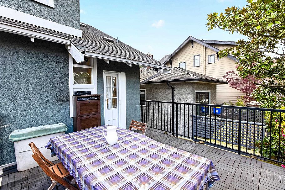 2975 W 8th Avenue Vancouver, BC - 28