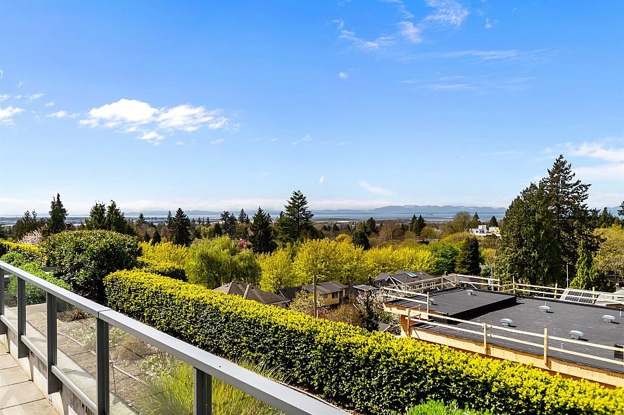 402 6333 West Boulevard Vancouver, BC - 21