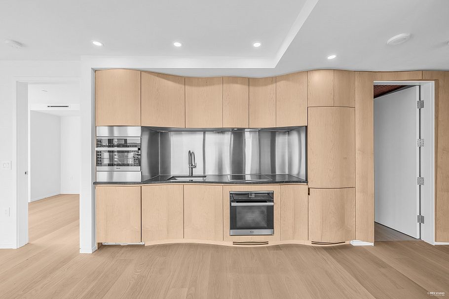 2203 1568 Alberni Street Vancouver, BC - 9