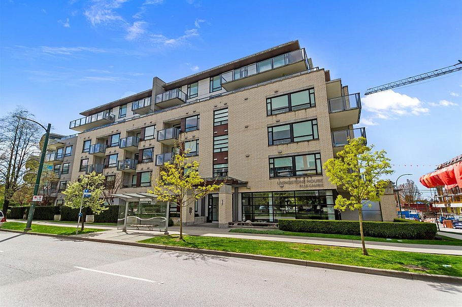 601 5115 Cambie Street Vancouver, BC - 1