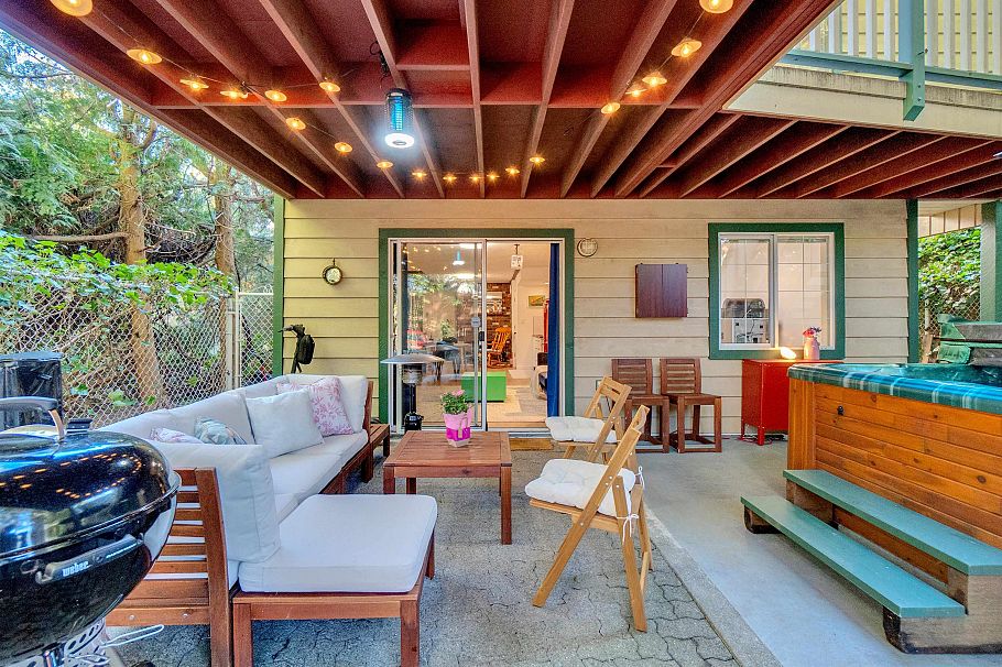 1652 Coleman Street North Vancouver, BC - 33