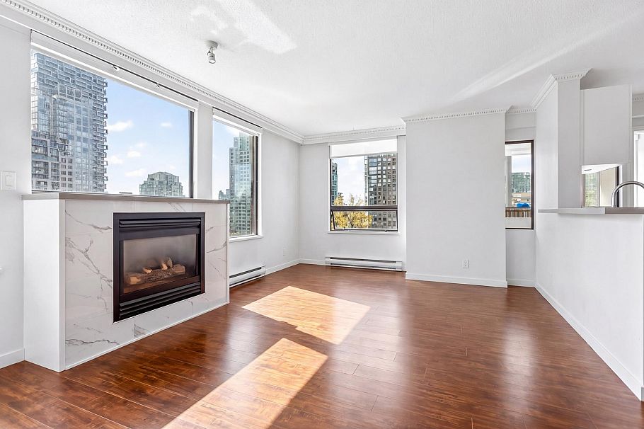 601 1003 Pacific Street Vancouver, BC - 25