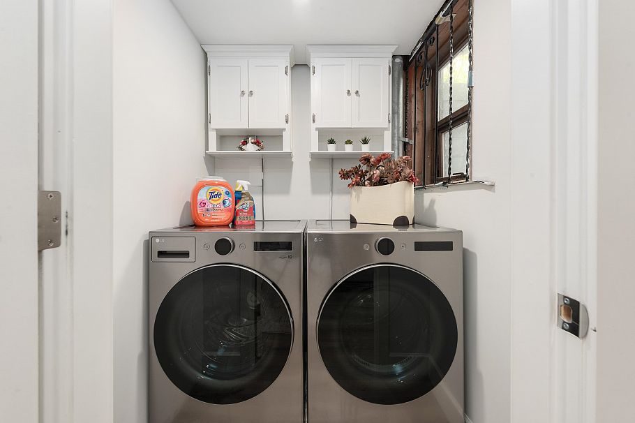 1991 Cedar Village Crescent North Vancouver, BC - 26