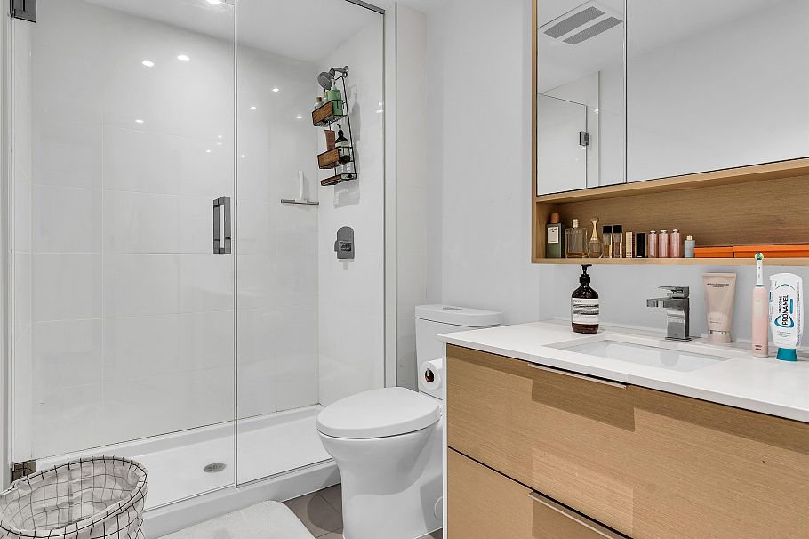 203 1661 Quebec Street Vancouver, BC - 10