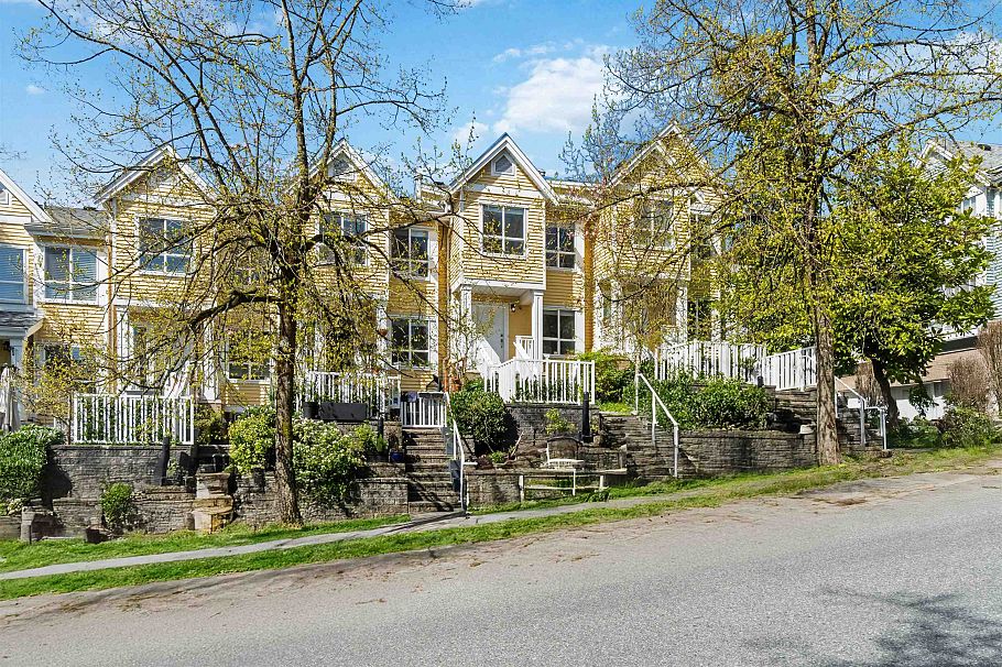 8433 Jellicoe Street Vancouver, BC - 14