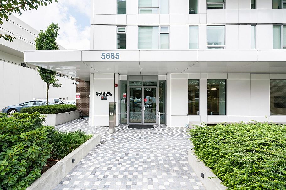 317 5665 Boundary Road Vancouver, BC - 10