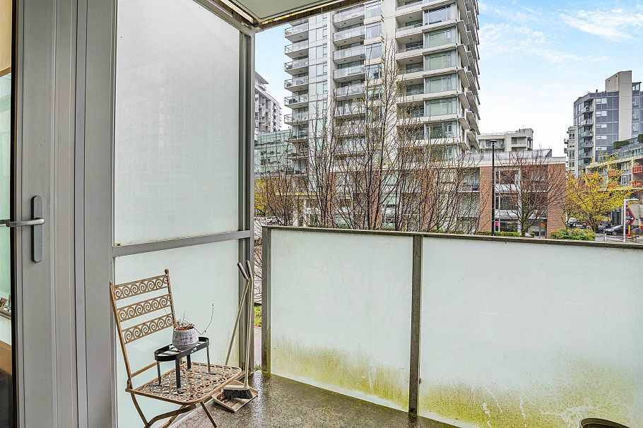 203 1661 Quebec Street Vancouver, BC - 16