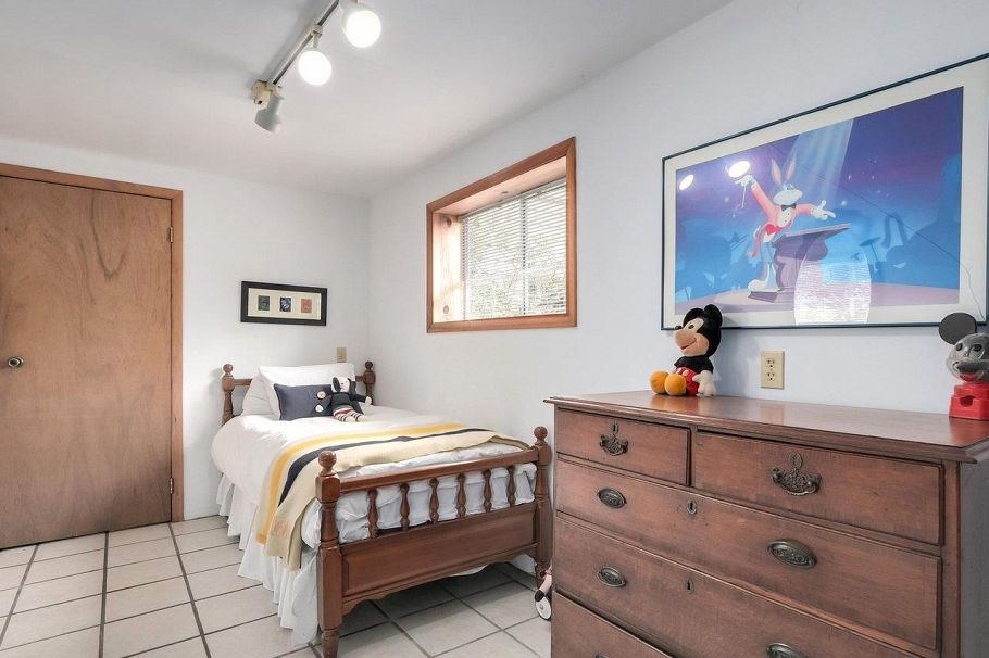 3436 W 37th Avenue Vancouver, BC - 27