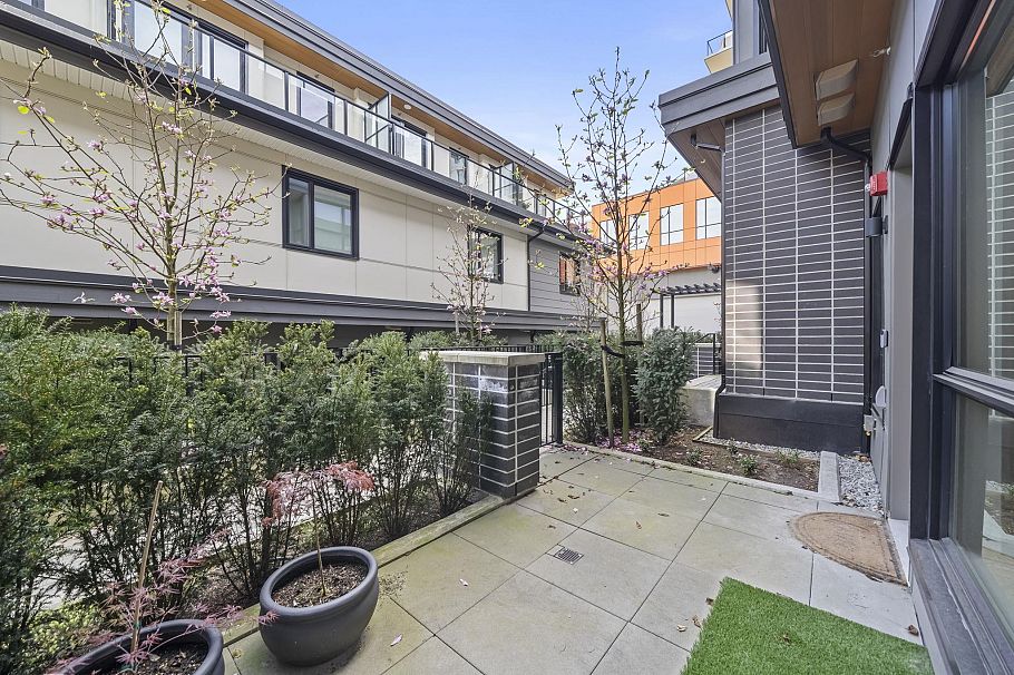 3958 Dumfries Street Vancouver, BC - 20