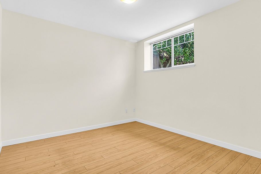 3263 W 14th Avenue Vancouver, BC - 28