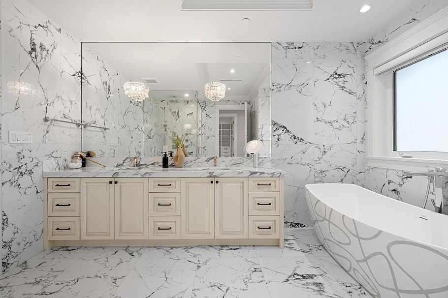 3981 W 35th Avenue Vancouver, BC - 18