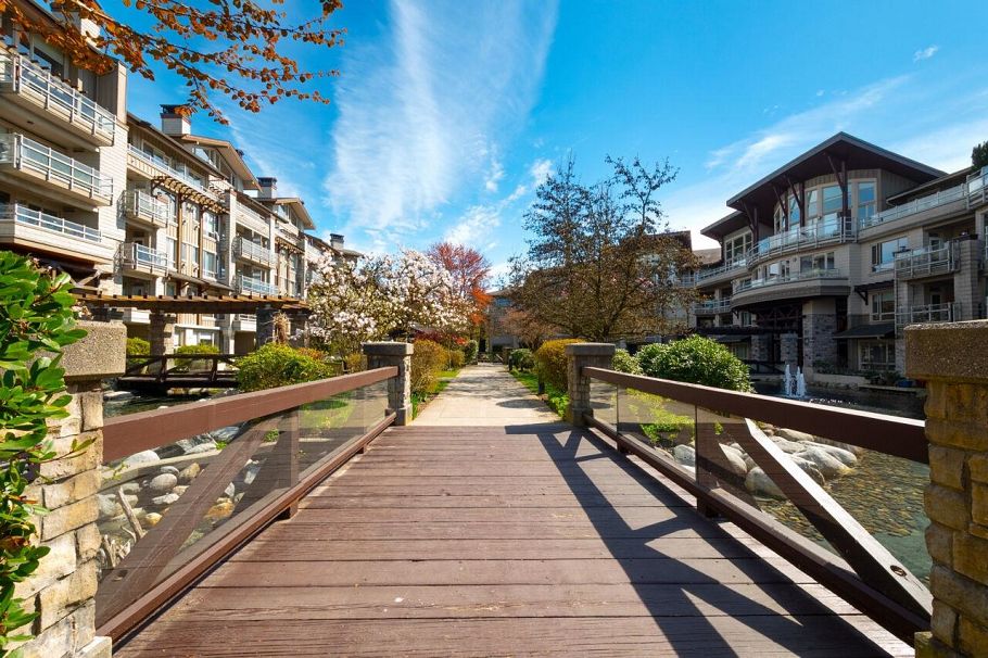 414 530 Raven Woods Drive North Vancouver, BC - 3